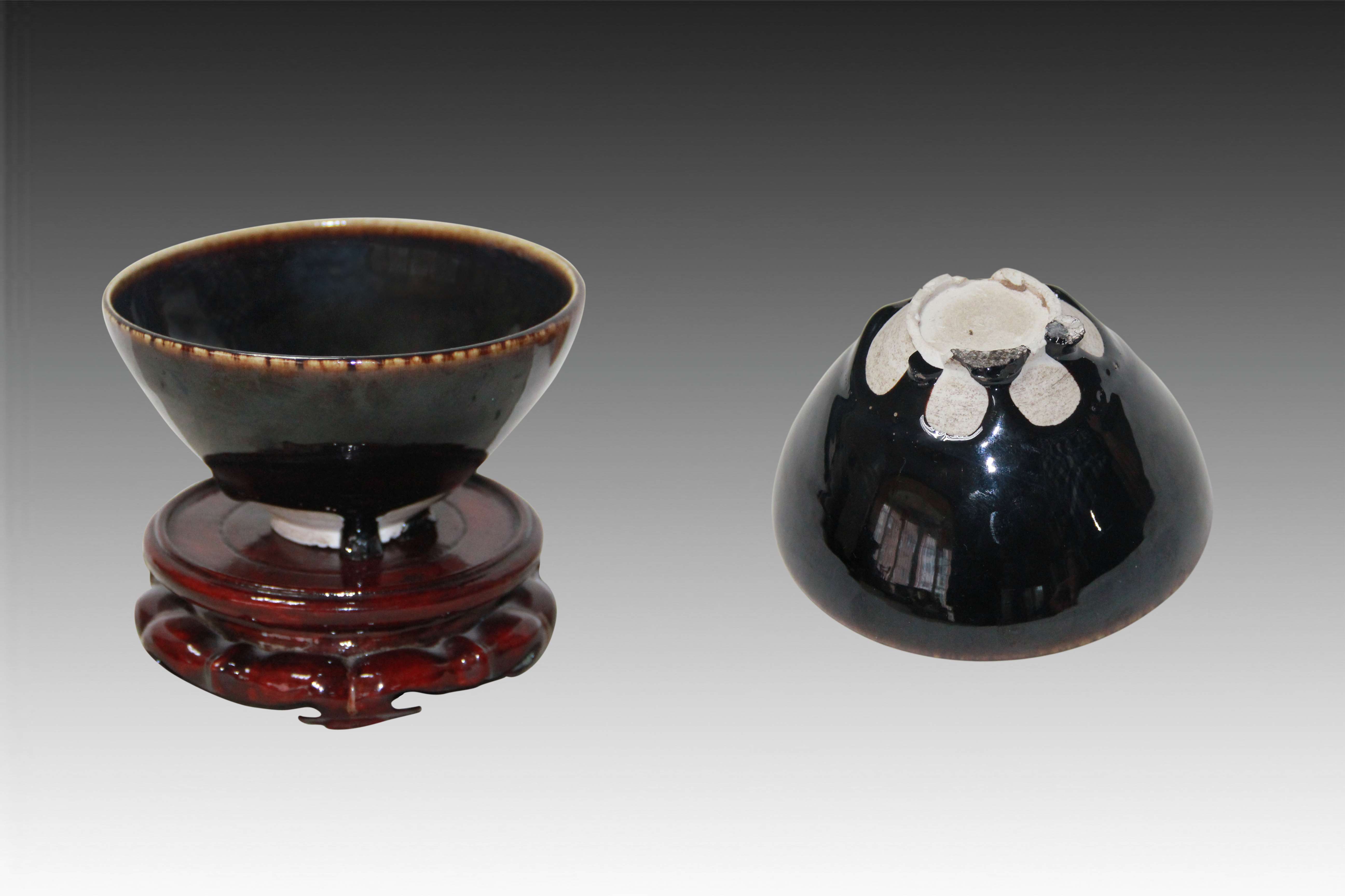 宋定窑黑釉碗12.5X7.3cm 副本.jpg